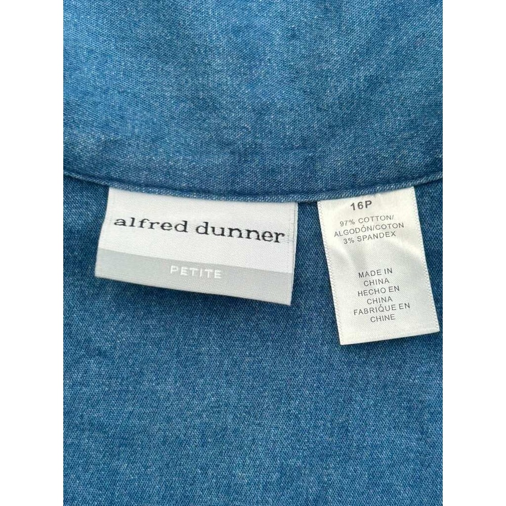 Alfred Dunner Petite 16P Denim Shirt Blue Floral Embroidered Vintage Button Down - Picture 4 of 10